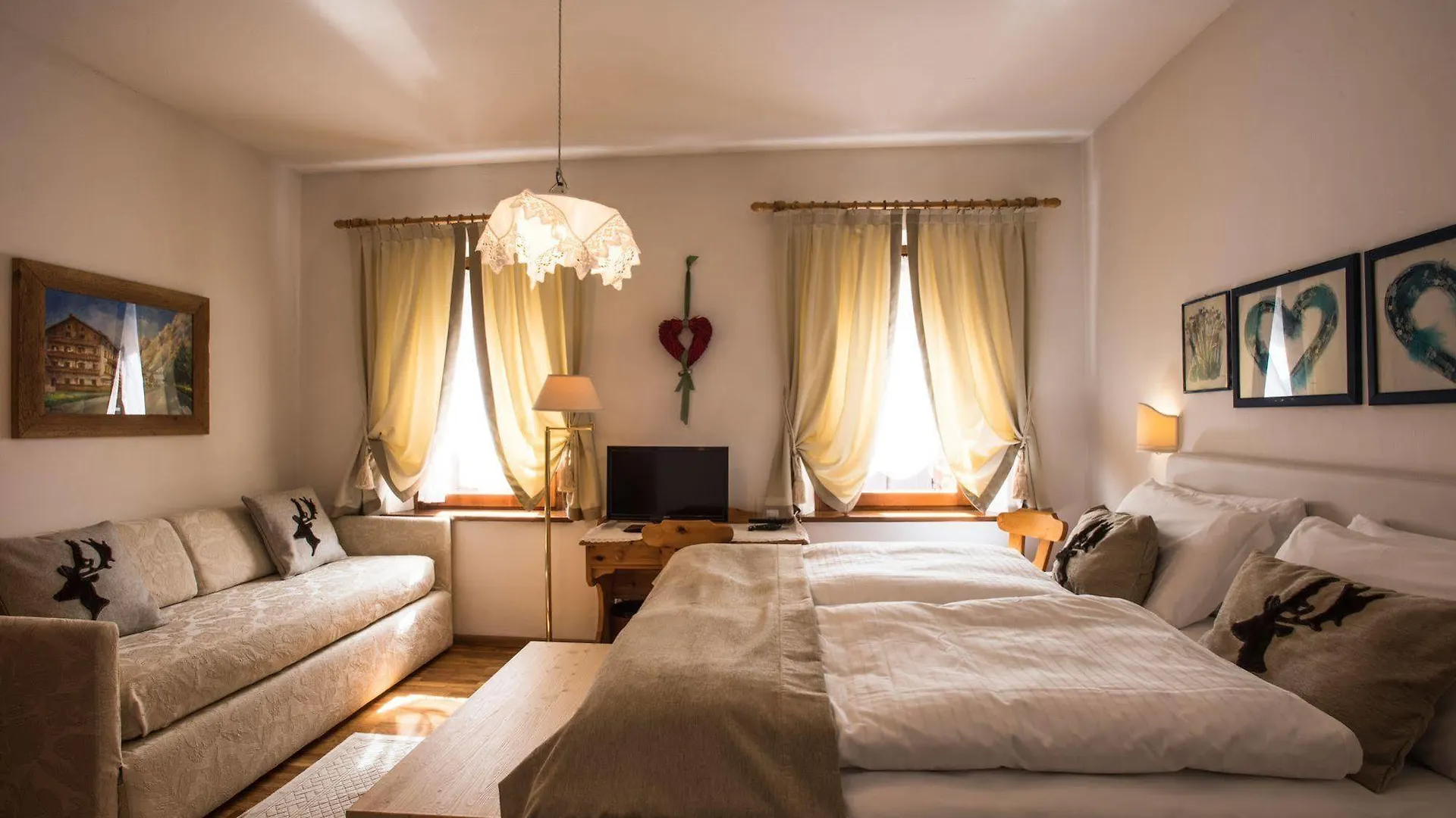 FIORI Dolomites Experience Hotel San Vito di Cadore 3*,